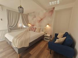 Villa Greta Hotel Rooms & Suites, hotel v Taormine