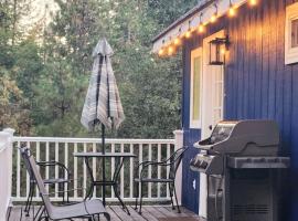 -Serendipity Lodge at Yosemite- BBQ-Full Kitchen-King Bed, chalet de montaña en Oakhurst