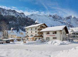 Hotel Sonnwendhof Engelberg, מלון באנגלברג