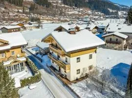 apartment Johann in Wald im Pinzgau with balcony