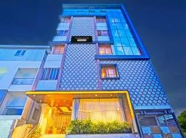 Super Townhouse Indiranagar Formerly Leela Park Domlur