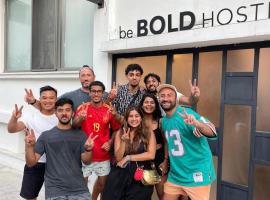 BE BOLD HOSTEL, hotel de playa en Antalya