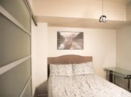 Minimum one month - Room with Ensuite Bathroom in fairly new 2 rooms, 2 bathrooms condo