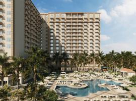 The Ritz-Carlton Naples, hotel di Naples