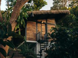 Casa Selva Sayulita, хотел в Саюлита