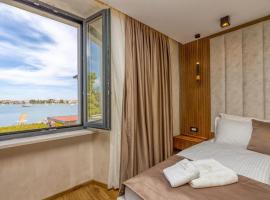 San Valentino Suites, Umag city center, hotel v destinácii Umag