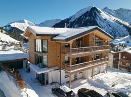 Berwang Chalets - Enzian - NEU AB Winter 24-25, hotel di Berwang