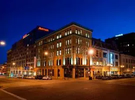 Milwaukee Marriott Downtown