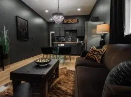 Speakeasy Suite at ArnoTriplex!