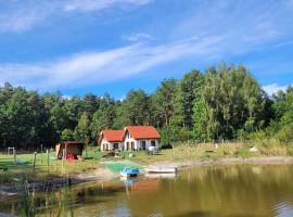 Kemping i Domki nad stawem, chalet a Harsz