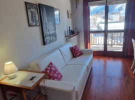 Casa dolce montagna – hotel w mieście Sestriere