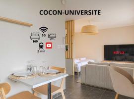 Cocon-Université, хотел в Брон