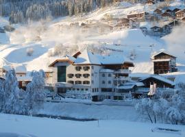 Hotel Auhof Kappl, hotel i Kappl