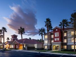 Residence Inn by Marriott Las Vegas Henderson/Green Valley, hotel sa Las Vegas