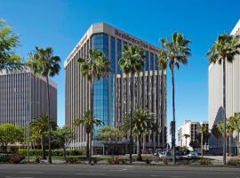 Residence Inn by Marriott Los Angeles LAX/Century Boulevard, hotel v Los Angeles