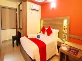 Hotel New Ashiyana Palace Near Ganga Ghat and Vishwanath Temple