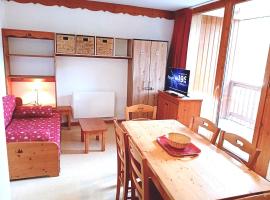 Les Balcons PROCHE PARC NATIONAL VANOISE appartements 2 pieces 6 pers MONTAGNE, hotel en Termignon