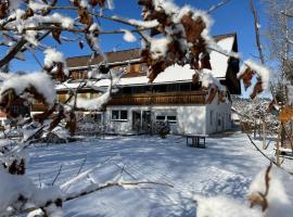 Ferienwohnungen Rössle, hotel di Stiefenhofen