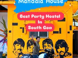 Mandala House - Party hostel, hotell Palolemis