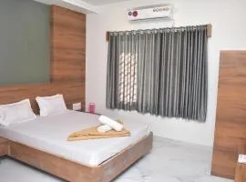 Om Sai Hotel and Guesthouse