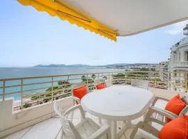 Amazing Apartment In Cannes With House Sea View