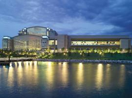 Gaylord National Resort & Convention Center: National Harbor şehrinde bir otel