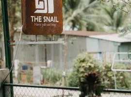 The Snail Haven Pub And Stay - Con Dao