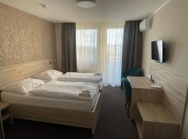 Hotel SPECTRUM, hotel em Trnava