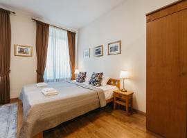 CATHEDRAL Apartment Complex - Easy Self Check-in: bir Vilnius, Vilnius City Centre oteli