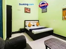 HR Guest House Varanasi Near Kashi Vishwanath Temple - Perfect Location And Comfortable Room