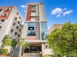 Super Townhouse Dwarka Nagar Near Ramatalkies, hotel di Visakhapatnam