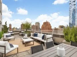 Broadway Terrace by Rove Loft with Private Terrace