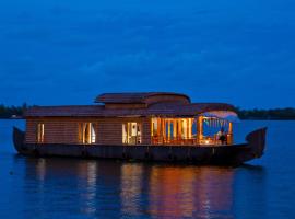 Abad Premium House Boat, hotell i Kumarakom