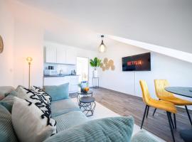 nestup - Zentrales Apartment mit Boxspringbetten, Smart-TV und ausgestatteter Küche, hotel a Kassel