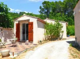 Studio charmant avec piscine partagee a Draguignan 42 m²