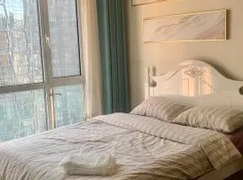 Downtown Beijing - Separate one-bedroom with double bed