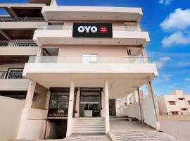 Hotel O Pragya 6, hotell i Raipur