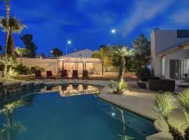 Las Vegas Lucky Vacation Home - Entire Home, Pool, 15mins from Strip and more!