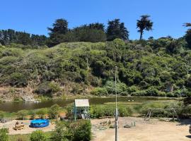 Cabañas el Estero de Córdoba, brunarica v mestu El Tabo