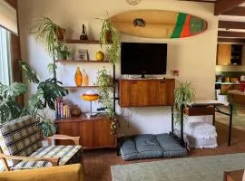 Golden Days Shack in Jan Juc, Great For Surfers, Family-Friendly, 4-Min Walk to Beach