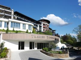 Hotel Traube Tonbach, hotel i Baiersbronn