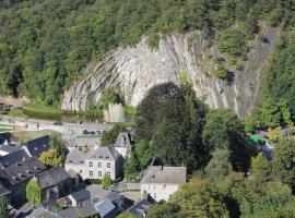 Chateau Cardinal, appartement in Durbuy