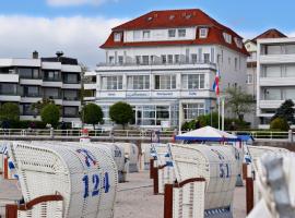 Hotel Strandschlösschen، فندق في تارفيمونده