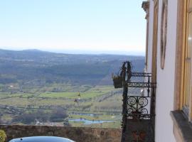 Casa da Arvore, casa de campo en Marvão