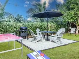 "LuxuryCrest , King Bed, BBQ & Backyard Games, Near Ocho Rios"