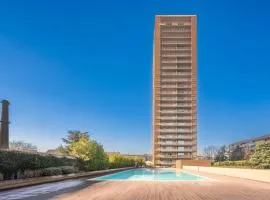 Giax Tower Luxury Oasis