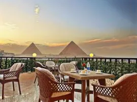 Pyramids Crypt Hotel