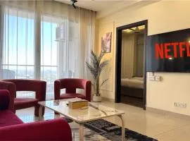 Elysium Tower Cozy 2Bhk with Netflix & City Views