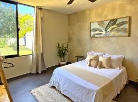 Spacious Ac Room At La Playita - Villavida