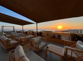 Lazur Sea & City View Apartment's - El Hadaba, Hurghada - Egypt, hotel in Hurghada